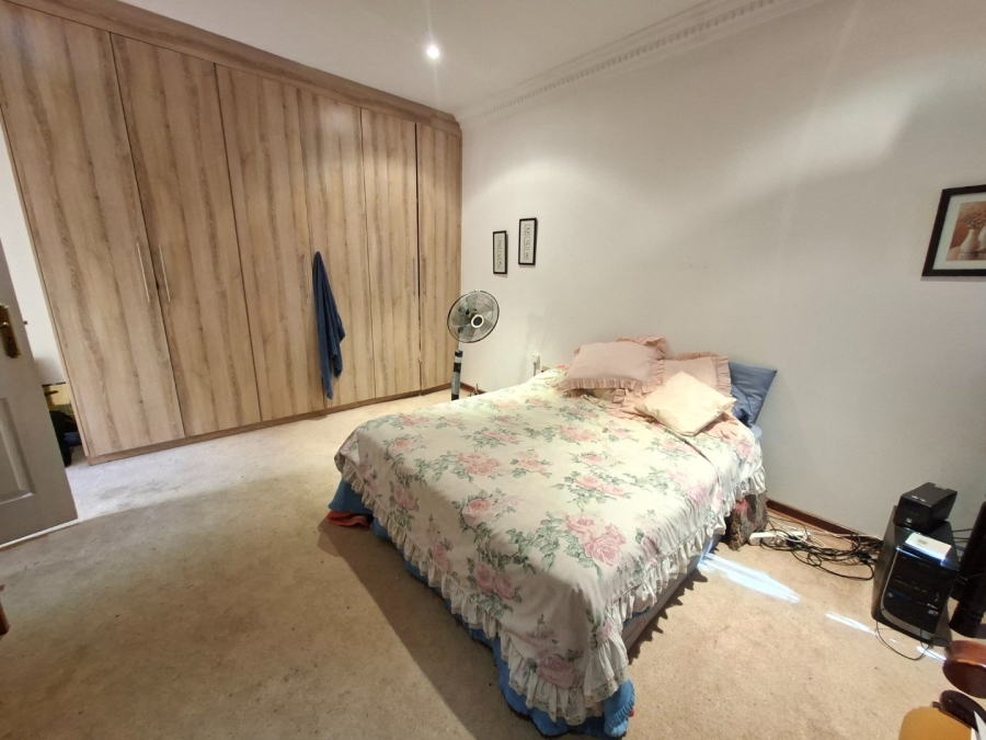 5 Bedroom Property for Sale in Baysvalley Free State
